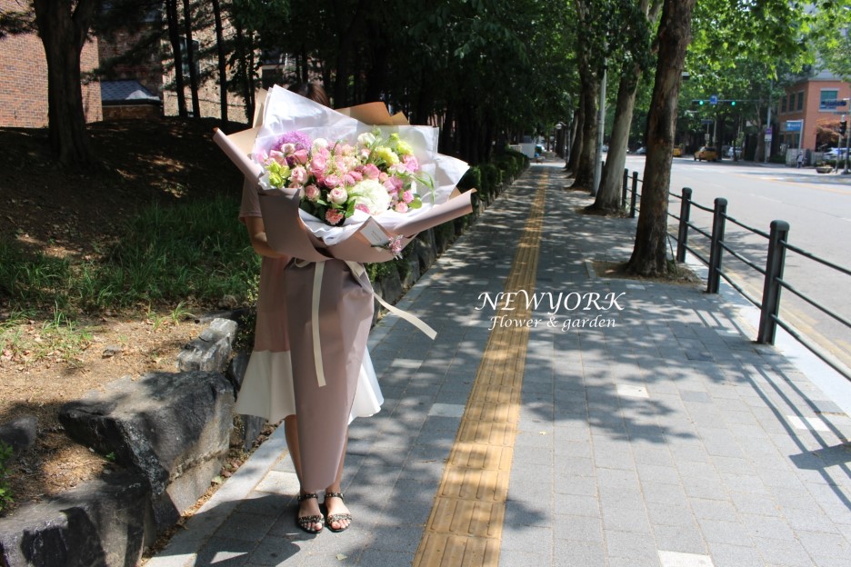 237354136_bVwUQlKG_a8cb6bcf54e6b64d39574ec2d0490ce327592e6c.jpg 이미지크게보기
